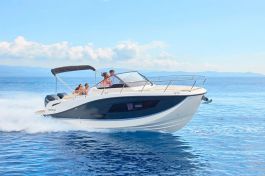 Quicksilver-875 Sundeck-1