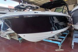 Sea Ray-270-SDX-Stock-1